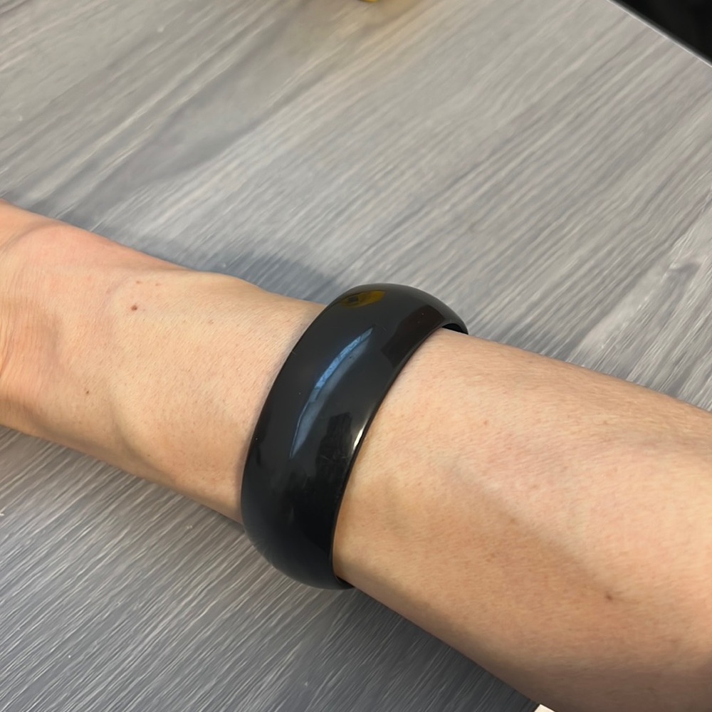 Vintage Black Plastic Bangle, 1" Thick